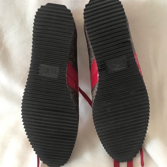 Coach red and brown sneakers - Picture 9 of 13